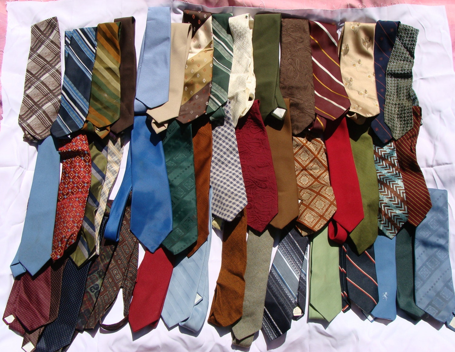 lot of 45 vintage 70s and 80s Neckties Ties wear share craft