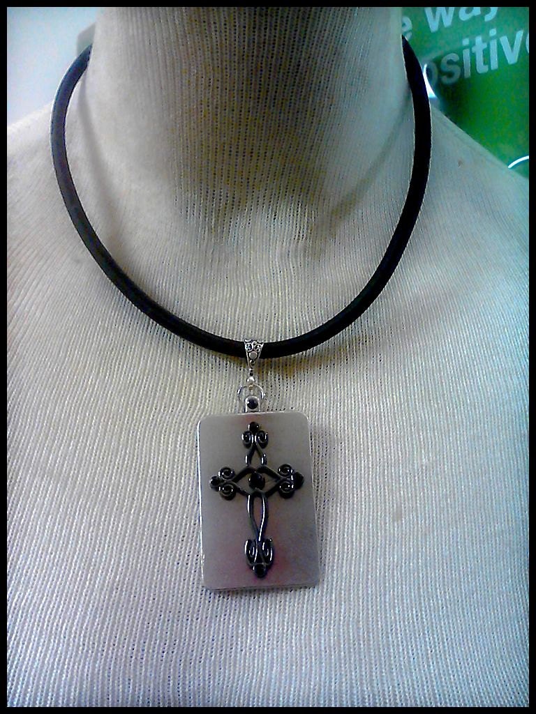 Swirly Cross Pendant Necklace