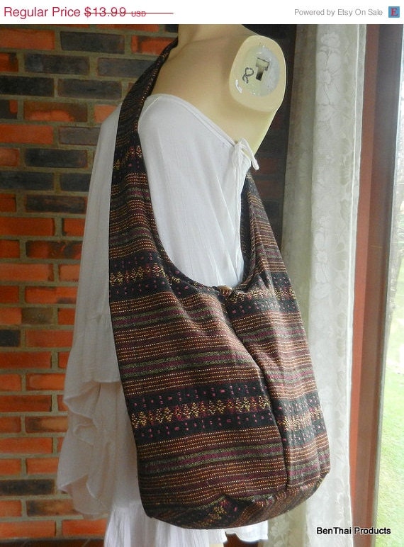 ON SALE Hand Woven Cotton Bag Purse Hobo Hippie Sling Crossbody Messenger Black IKAT Lined Top Zip Bkack White A27