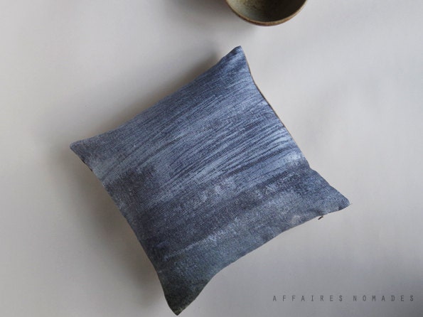 Linen Squart Throw pillow 12"x12". Blue .. Brightness of blue /  FRAGMENTS