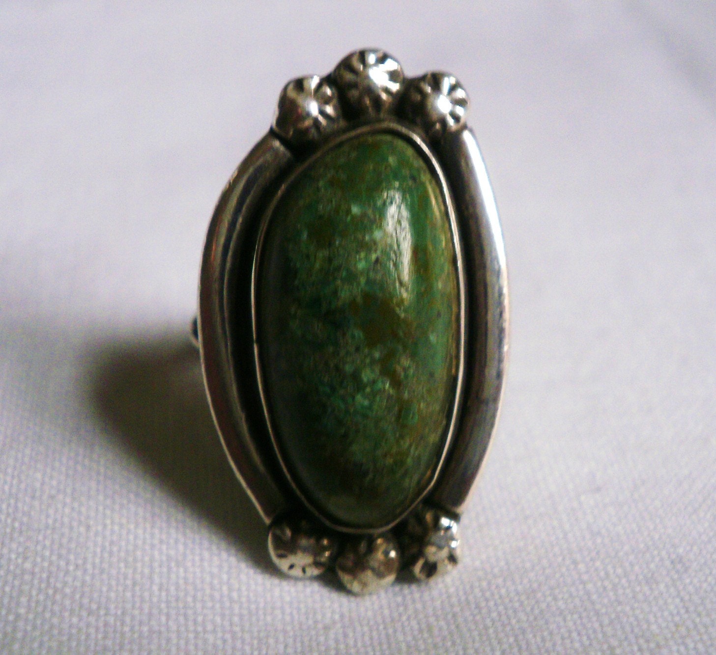 Vintage Sterling Silver Green Stone Ring