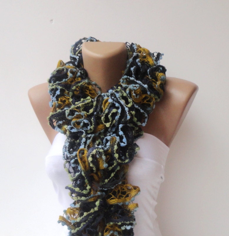 knitted ruffled scarf ,women hand knitted multicolor ruffle scarf ,fall colors ,green ,knitting scarves
