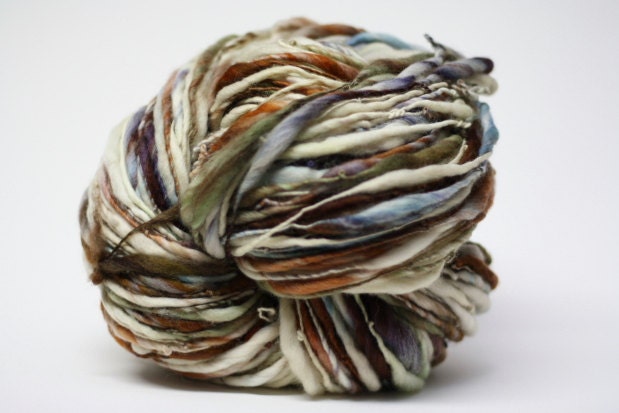 Handspun Wool Yarn Thick and Thin Merino Slub tts Hand dyed Self Striping lr 22c Half-Pounder