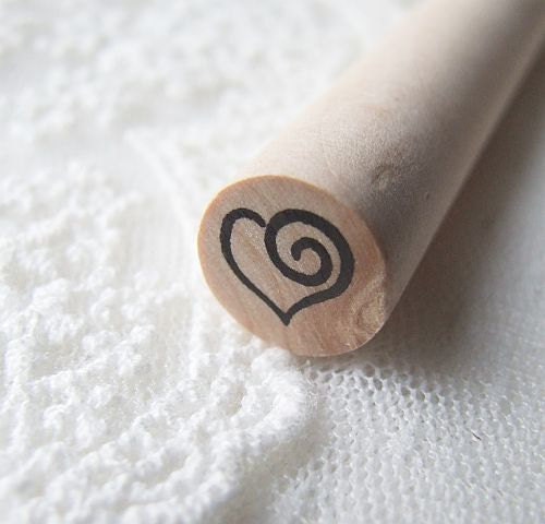 little heart rubber stamp  - adorable, sweet, retro heart rubber stamp