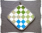 learn to quilt: video tutorial kit. formal flower & lime stripe set. "nine-patch" patchwork pattern. appleturnover's old school.