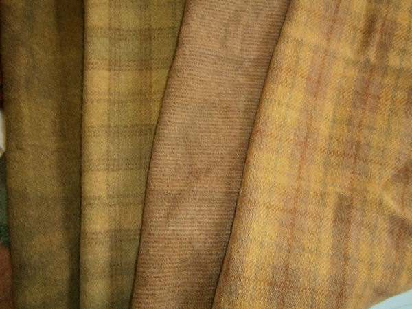 Hand Dyed Wool Fabric for Rug Hooking and Appliqué 4 Eighths Bundle GOLDEN GREENS