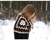 Granny Square Infinity Scarf.