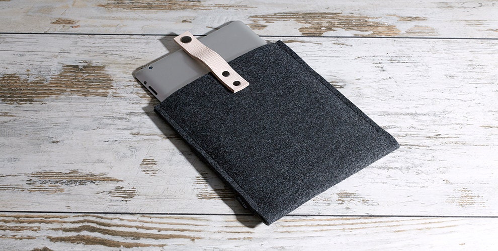 iPad Sleeve / iPad Case / iPad Cover - felt and leather