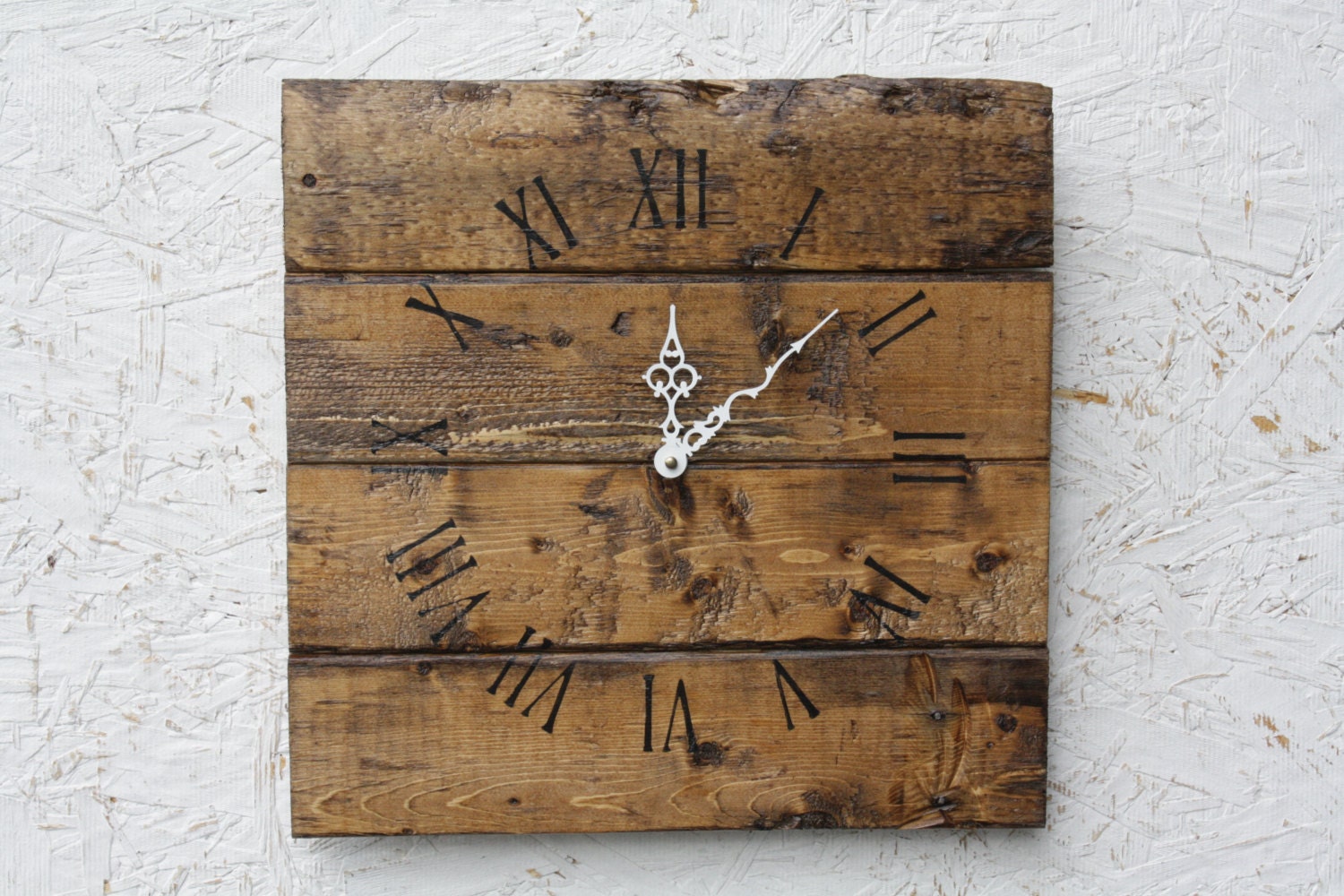 Pallet Wood Wall Clock with Early American Stain. Natural Look.  Rustic.  Charming. Customizable.  Wedding.  Housewarming.Gift. - terrafirma79