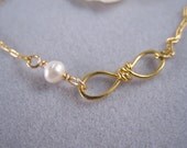 Gold Infinity Bracelet,Two Circles, Freshwater pearl, Friendship, Infinity, Cicles of Love, Valentine Gift, Sweetheart gift, Gold or Silver,