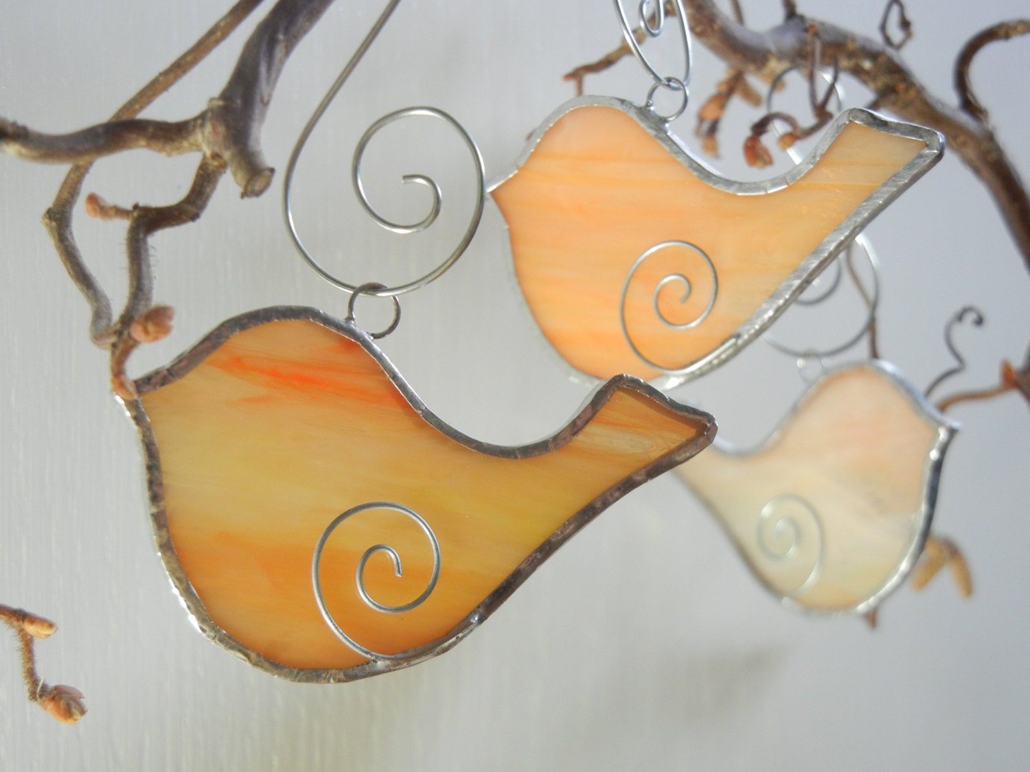 10 Custom BIRDS - Wedding Party Favors in Streaky Creamsicle Orange Stained Glass or Your Glass Choices