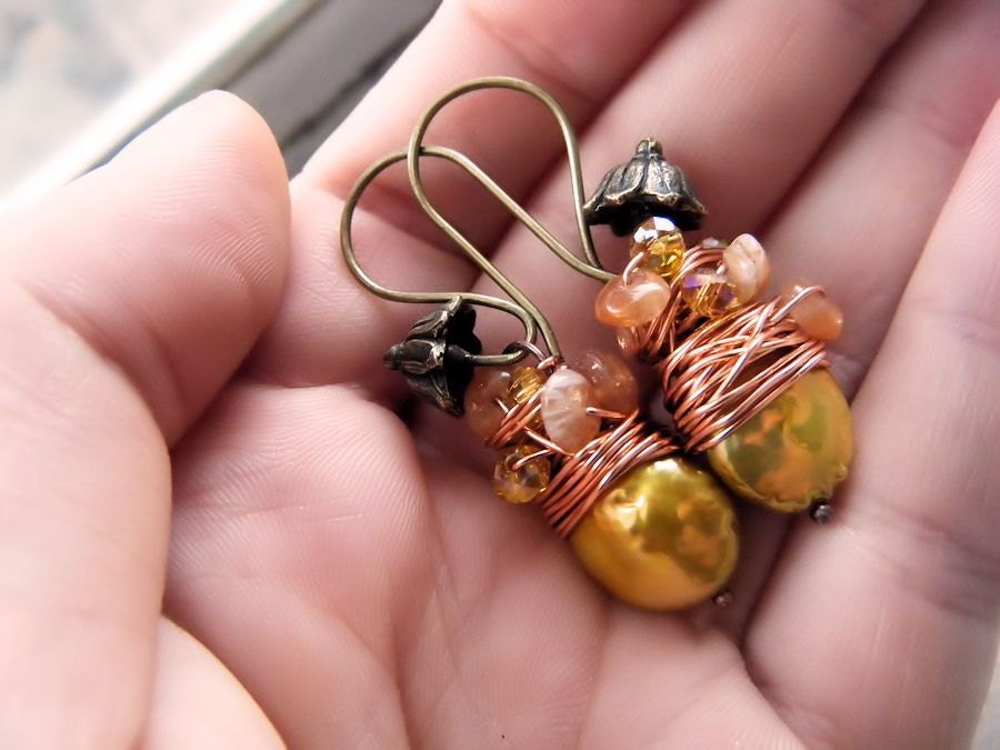 Cluster Wrapped Pearls