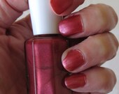 Coral Red Glitter Nail Polish