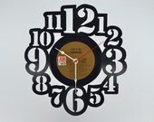 Unique Wall Clock vinyl record album (artist is The Carpenters)