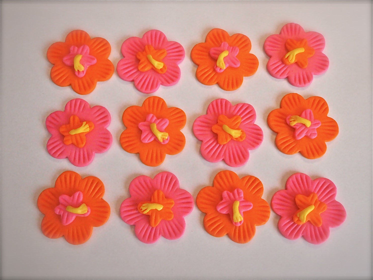 Tropical Flower Edible Fondant Cupcake Topper Decoration - Great for Summer Parties and Luaus