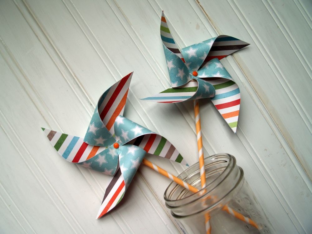 SALE 20% Off Stars and Stripes Paper Pinwheels on Paper Straws set of 4 Il_170x135