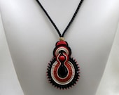 Soutache Pendant - Flamenco / creme, red, black /