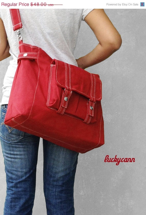 SUMMER SALE CARSON // Dark Red // 033 // Luckycann // Handmade / /Everyday Canvas Bag // Sale