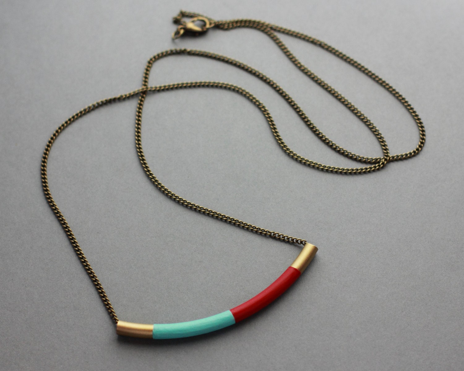Long Bronze Curved Metal Necklace (Mint - Red)