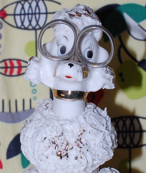 Vintage 50s Spaghetti Poodle Pin Cushion & Scissor Holder Ceramic Figurine
