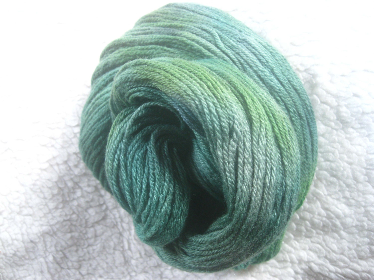 Hand dyed Organic 4ply sock knitting yarn -'Herb Garden Green'