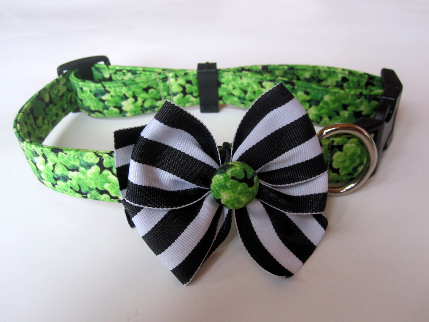 St. Patrick's Day Shamrock Dog Collar size Medium