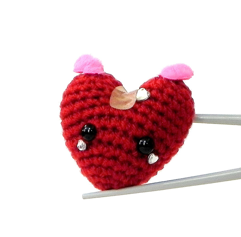 Crochet Amigurumi - Healing Heart MochiQtie - Amigurumi mochi size mini toy / doll