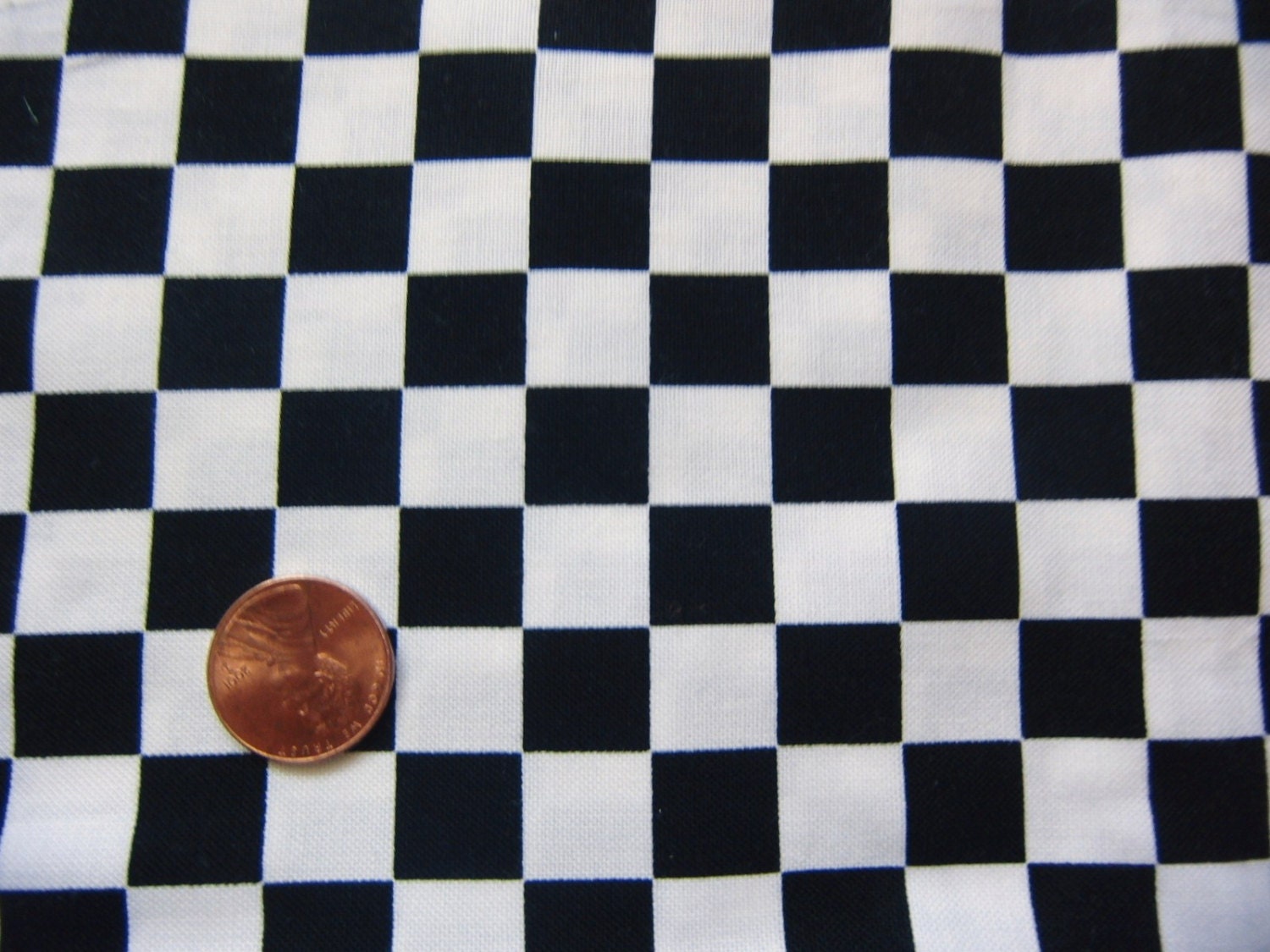 Vintage Fabric 1/2 Yard - Sewing - Quilting - Calico Print