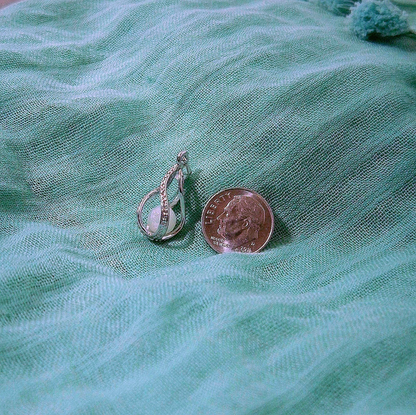 Mermaid's Magic "White Gold" - Midnight Blue Glow in the Dark Pendant with Glowing Essence of the Sea - White Gold Plated