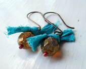 Bijoux - turquoise earrings, gold earrings, glass earrings, simple earrings, ribbon earrings, aqua earrings, ribbon jewellery