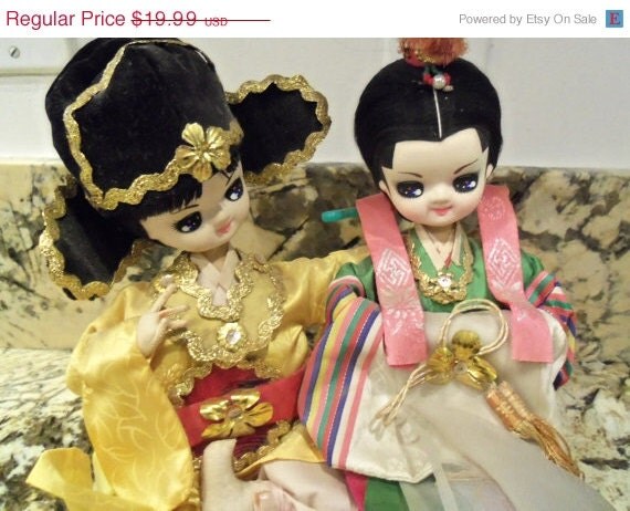 Collectible Vintage Dolls Oriental Japanese Asian Korean Style Made in Korea 1960's Figurines
