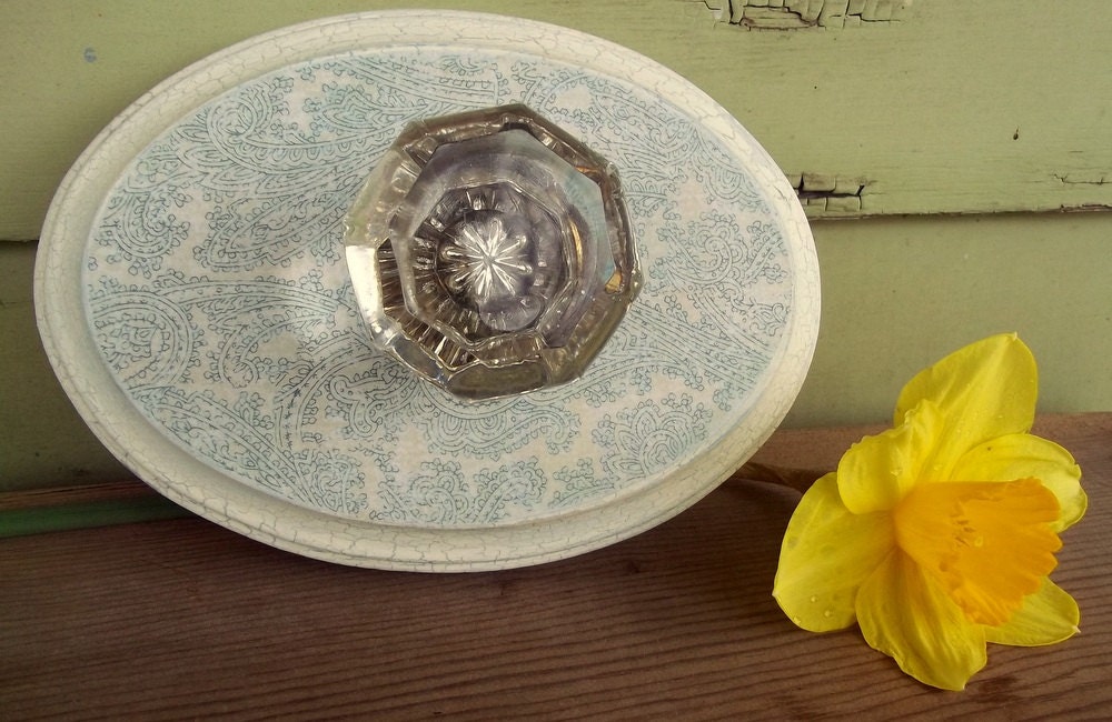 Upcycled vintage glass doorknob wall hanging - - use it to hang jewelry or accessories... landscape orientation