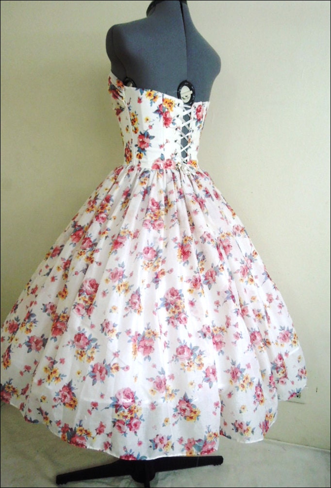 Beautiful 50s inspired cocktail dress made from adorable floral cotton, all sizes are welcome.
