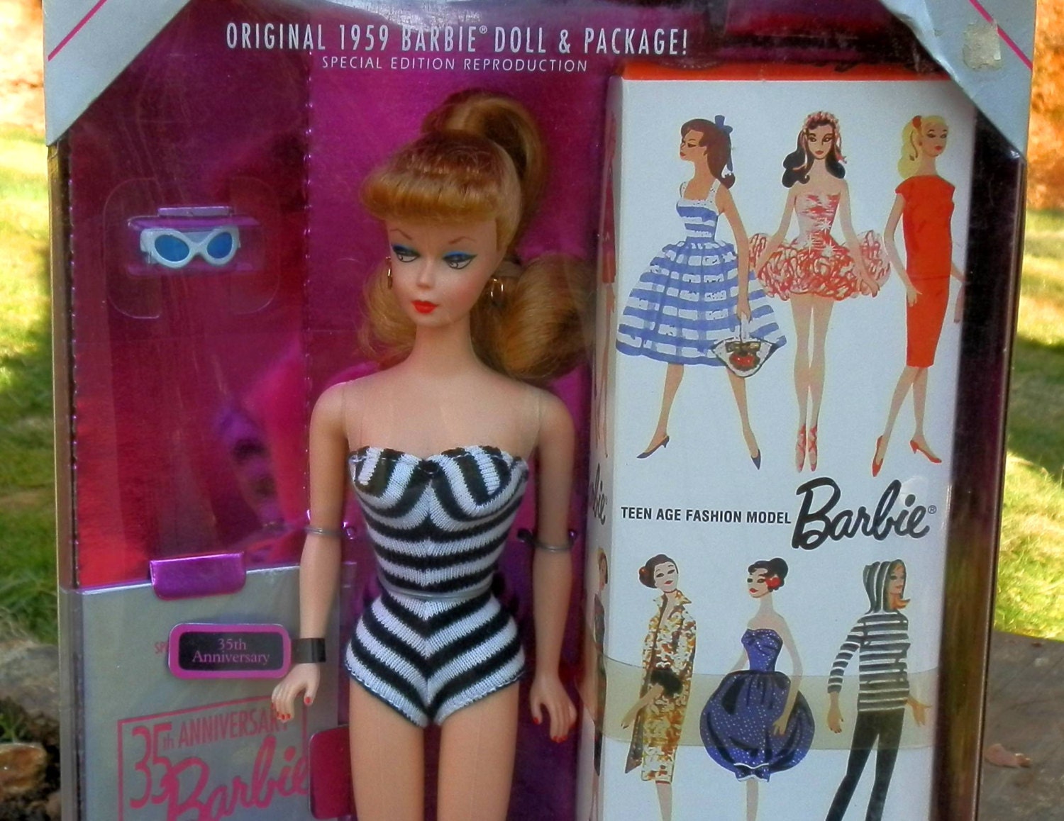 Vintage Barbie 1993 35th Anniversary Special Edition Reproduction 11590
