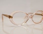 1960s Womens Cateye Glasses: Do Not Blend Into The Background