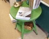 Green vintage round table