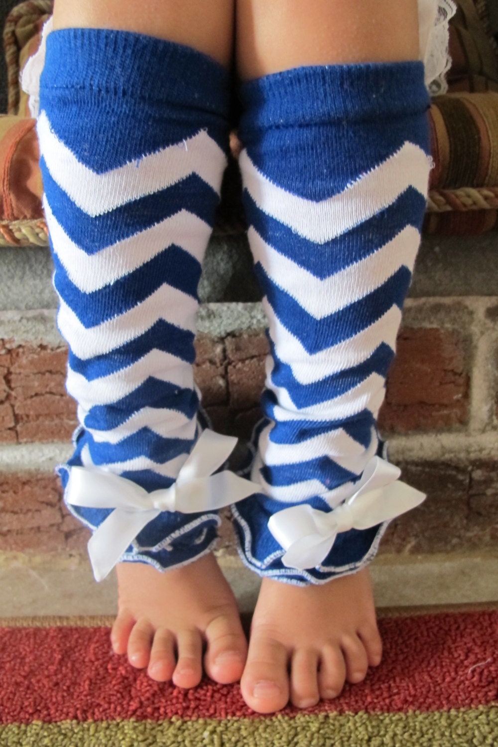 Legwarmers chevron blue and white ,Baby Girls Legwarmers ) Perfect for crawling baby.