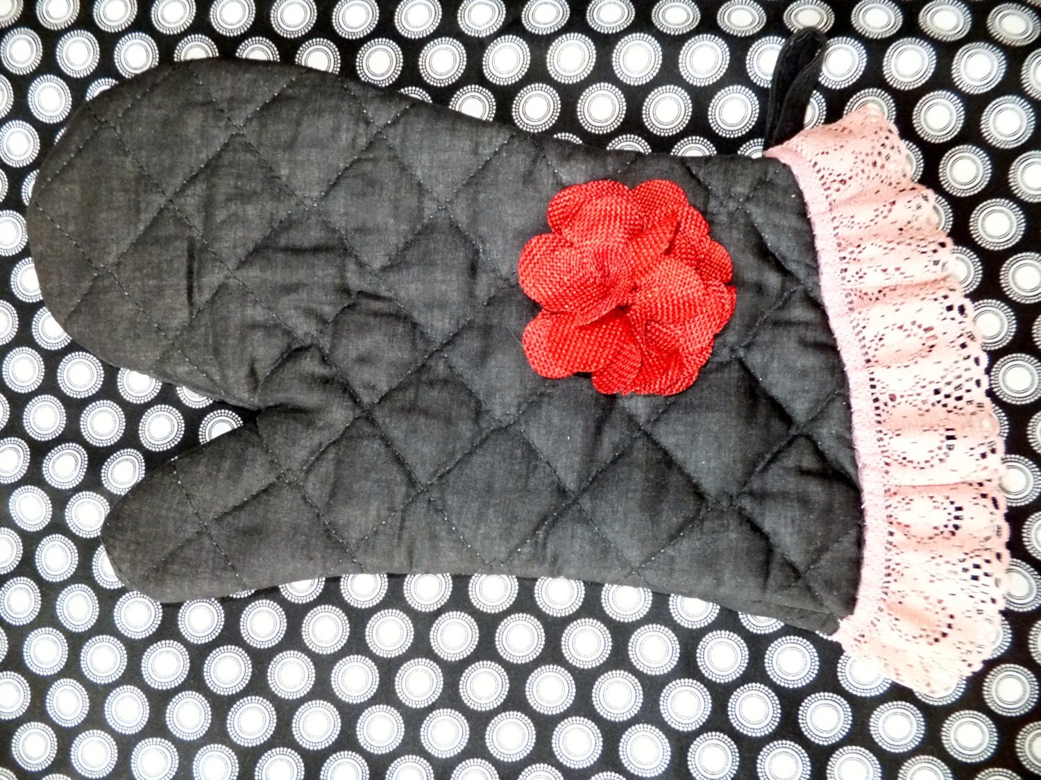 Oven Mitt - Shabby Chic  Burlap Rose, Insulated Hot Pad, Wild Crow Farm Farmhouse Kitchen, OOAK