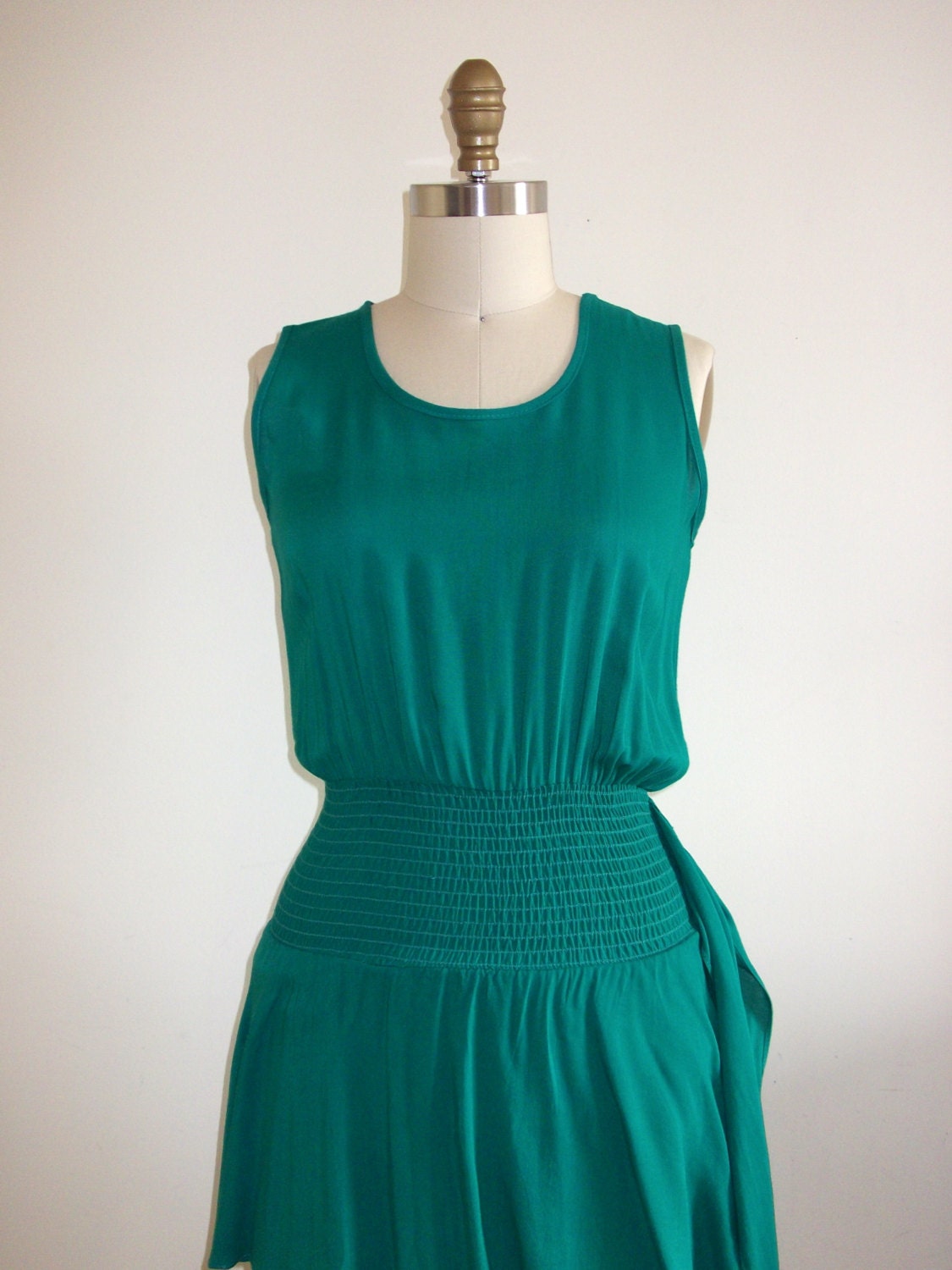 Jade Ruffle Dress /// 80's Vintage