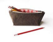 Waxed Canvas Zipper Case with Coral Printed lining - Zipper pouch - pencil case - cosmetic case