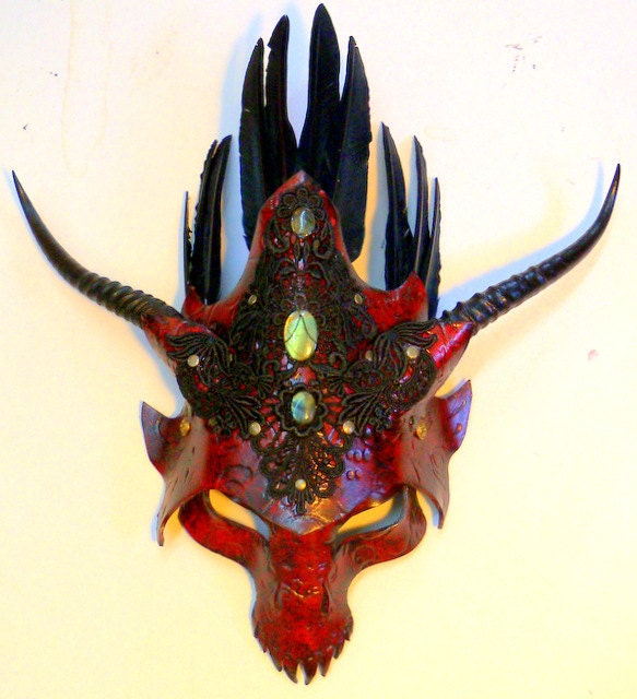 Red Demon Samurai Mask