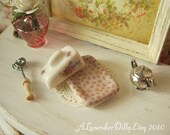 Lady Carlyle Rose Butter/Cheese Dish