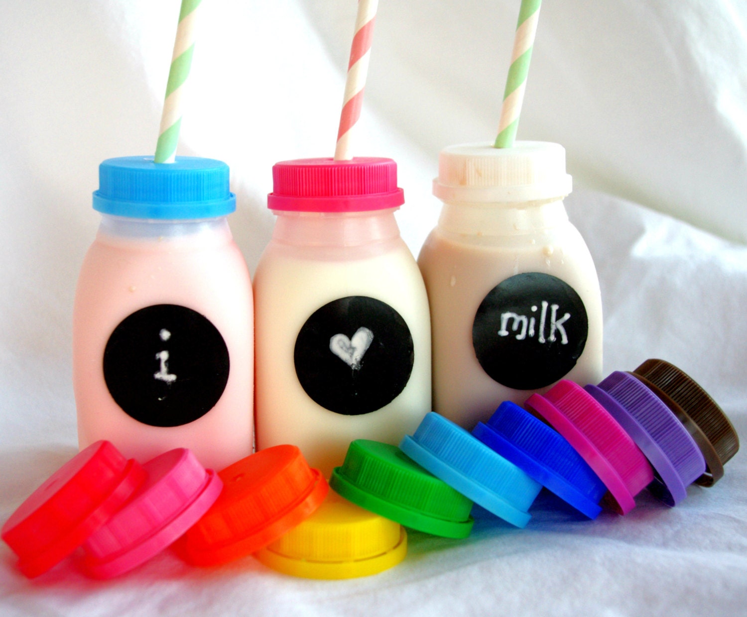 10SCHoolHouse MilK BottLeS-made to order-ships in 7-10days--set of 10 with chalkboard labels and hole punched lids--choice of lid color-- Il_170x135