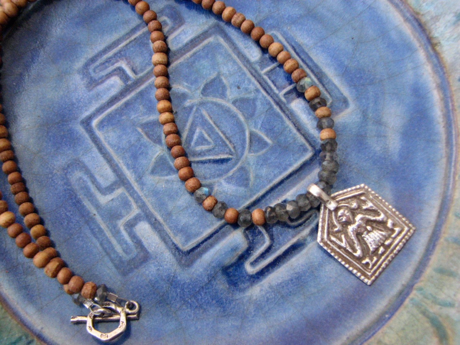 Parvati necklace with labradorite and 108 sandalwood beads // Hindu goddess, vintage Indian silver amulet