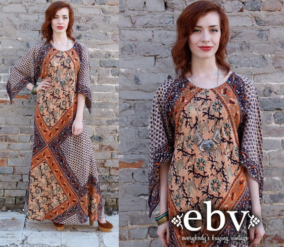Vintage 70s Ethnic Print Angel Sleeve Kimono Maxi Dress S M L