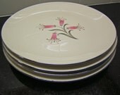 Homer Laughlin Big Pay-Off Bess Myerson (Set of 4 Dinner Plates) Retro Pink Gray