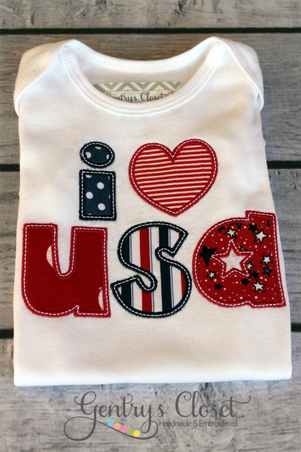 I LOVE USA shirt or onesie. Appliqued Patriotic 4th of July shirt. America. Red White and Blue infant bodysuit. Embroidered.