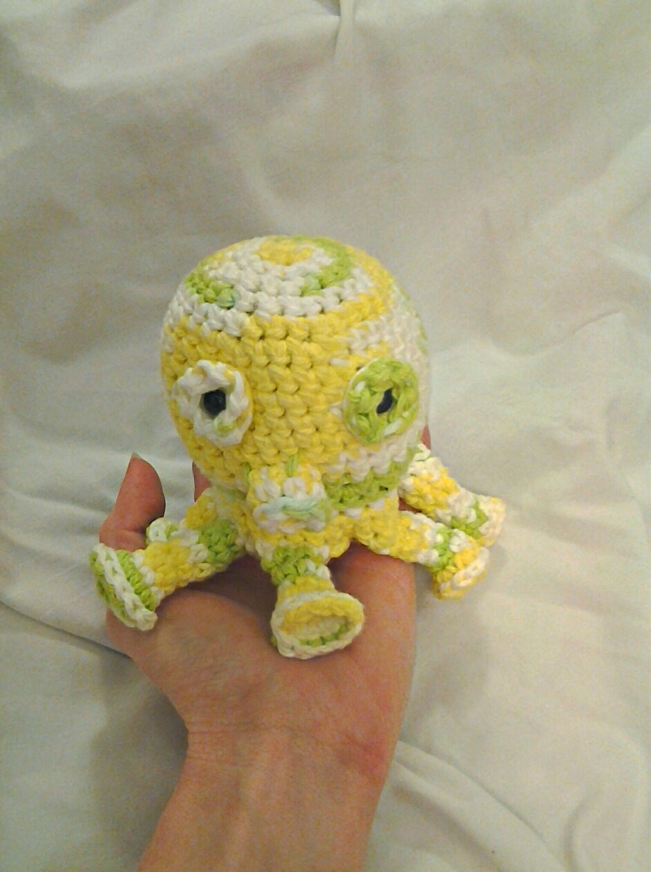 Baby Kraken. Lemon lime cotton Ooak frestyle crochet amigurumi