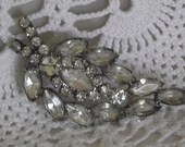 Vintage Rhinestone Pin scarf pin  brooch  large 3" leaf design Gatsby
