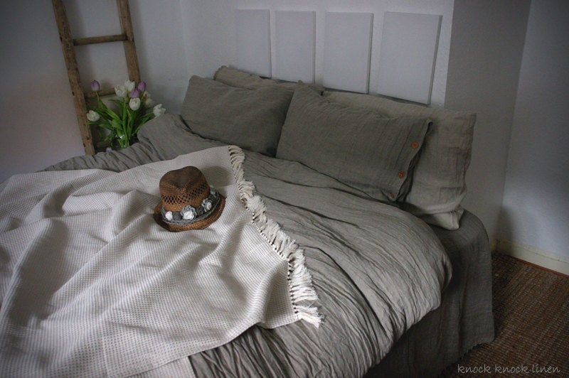 Washed Pure Linen Bedding Set. Queen size. OLD FARMHOUSE collection